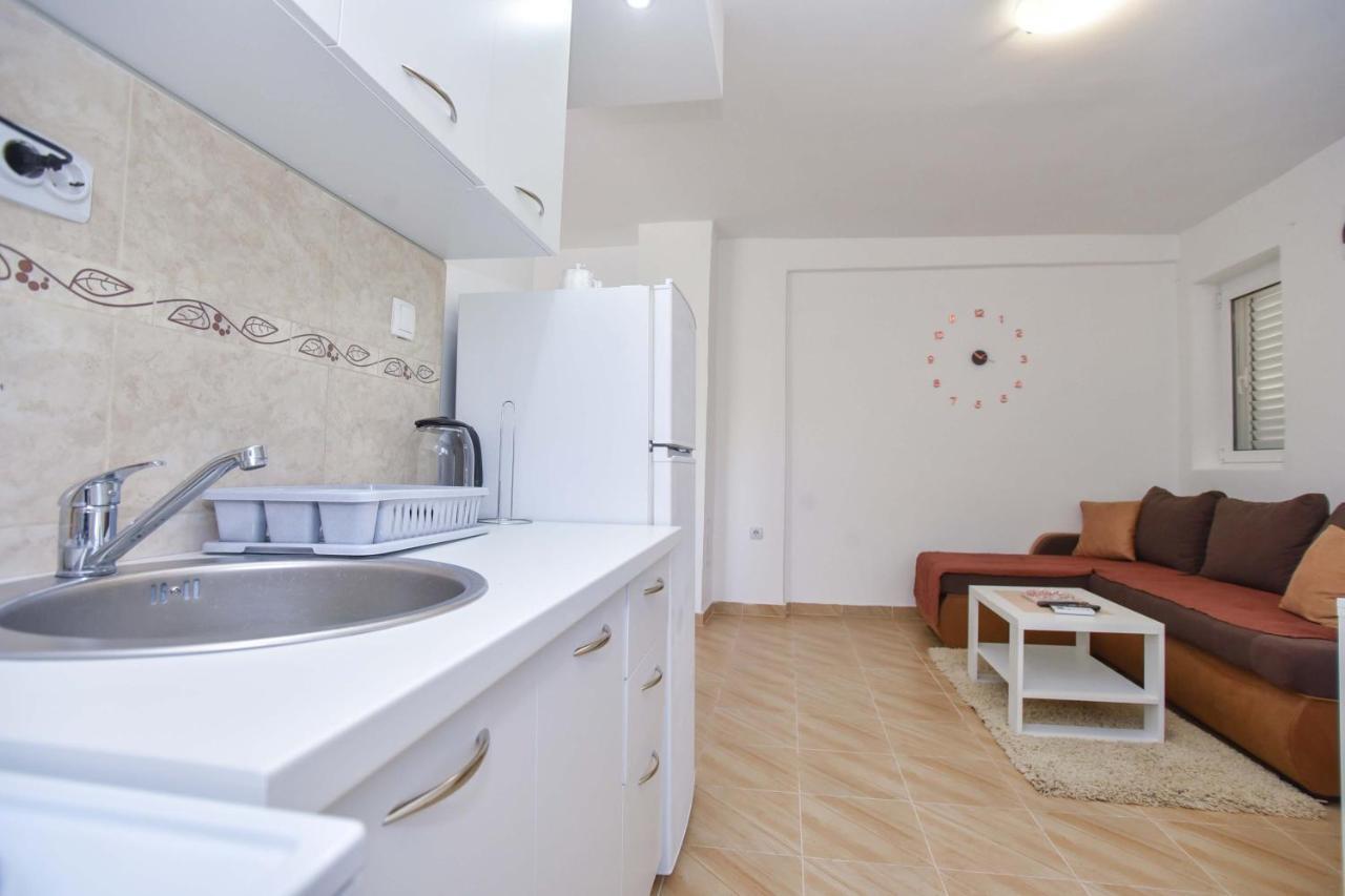 Ban Apartmani Будва Екстер'єр фото